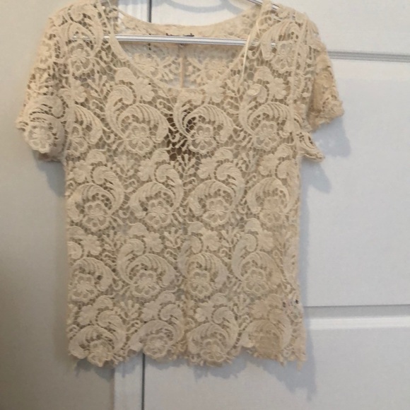 Cream lace top in very good condition. Never worn - Picture 1 of 2